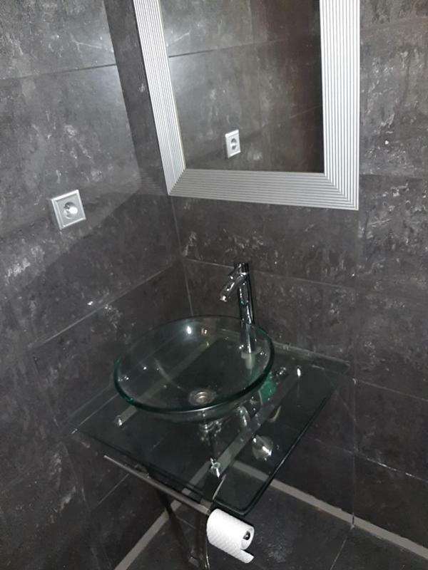 Pleasant Apartment Under The Bratislava Castle Экстерьер фото